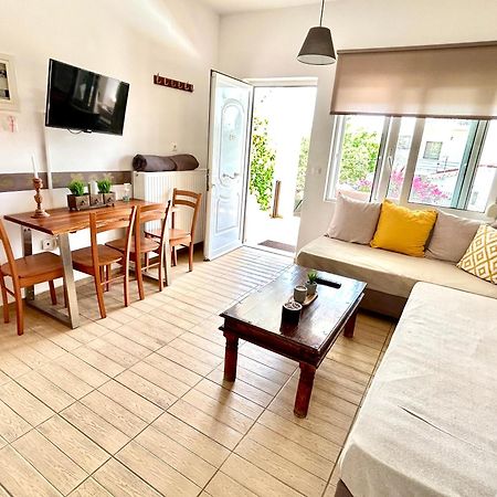 Irene'S Maisonette At Rafaella Resort Kokkónion Eksteriør billede