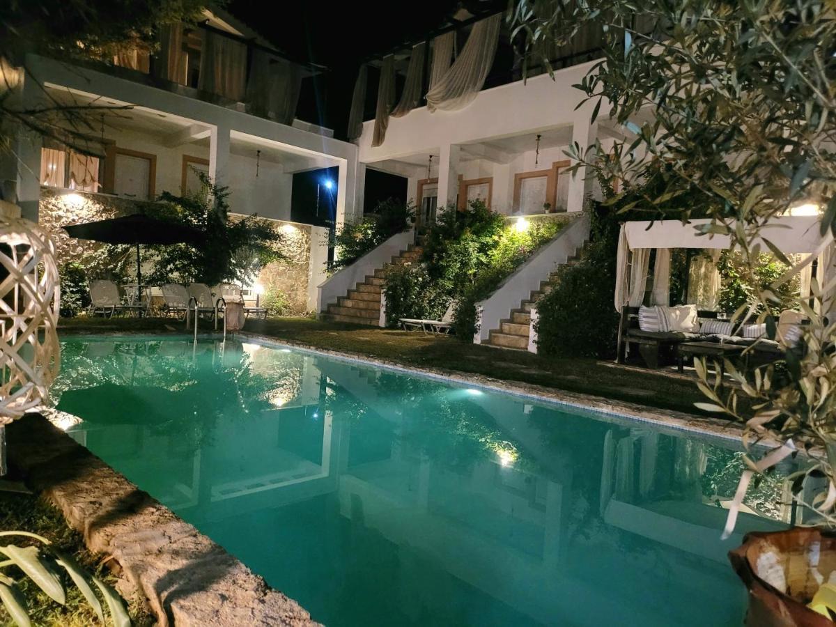 Irene'S Maisonette At Rafaella Resort Kokkónion Eksteriør billede